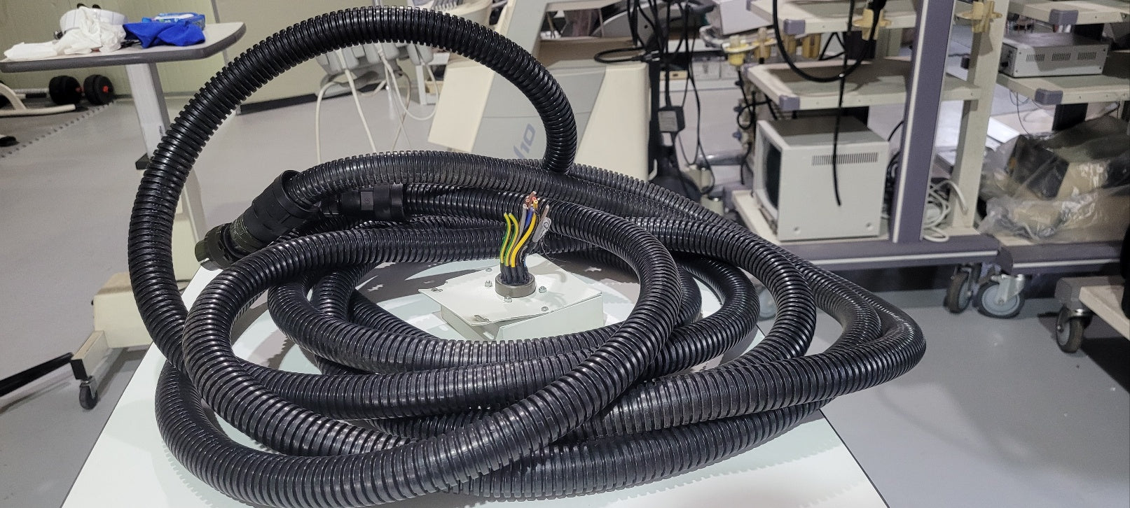 Swemac Biplanar 500 High Voltage Cable with Terminated Ends