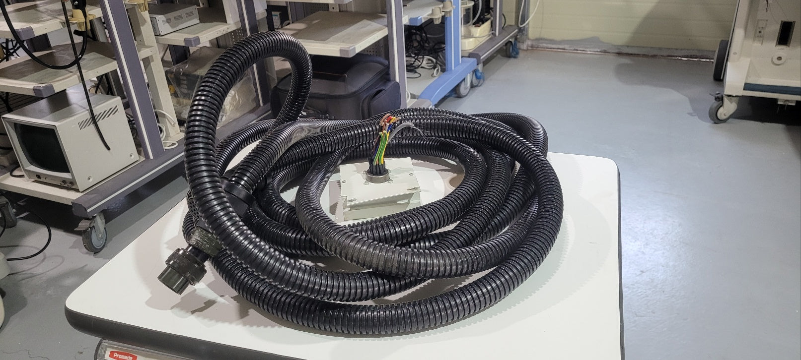 Swemac Biplanar 500 High Voltage Cable with Terminated Ends