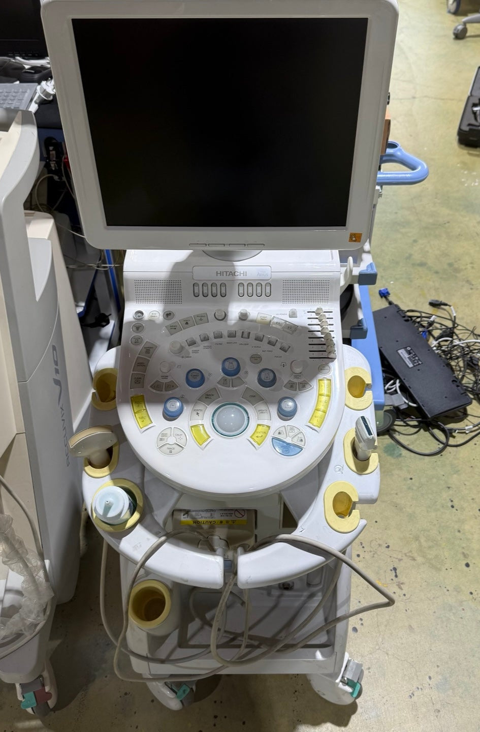 Used HITACHI Avius HI VISION Ultrasound System With 2Probes
